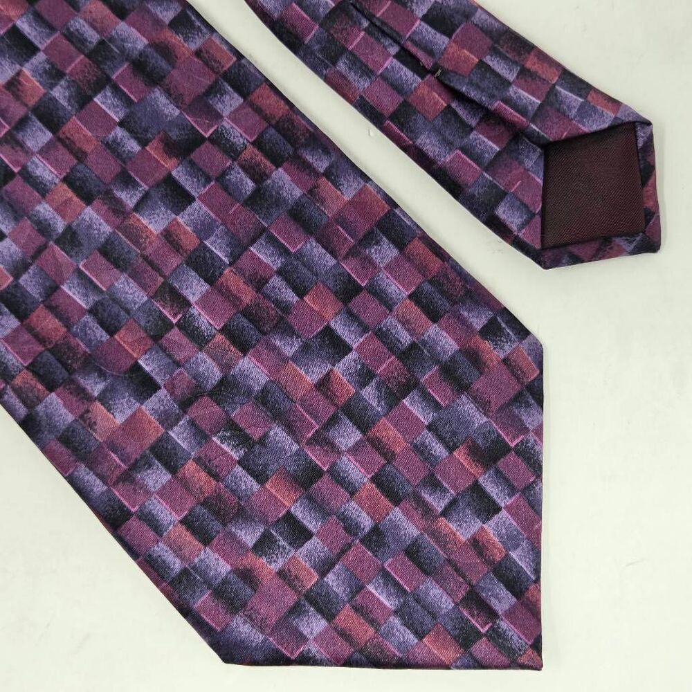 LANVIN PARIS SILK TIE PURPLE PINK CHECKERBOARD ABSTRACT LUXURY 3.75" X 58"